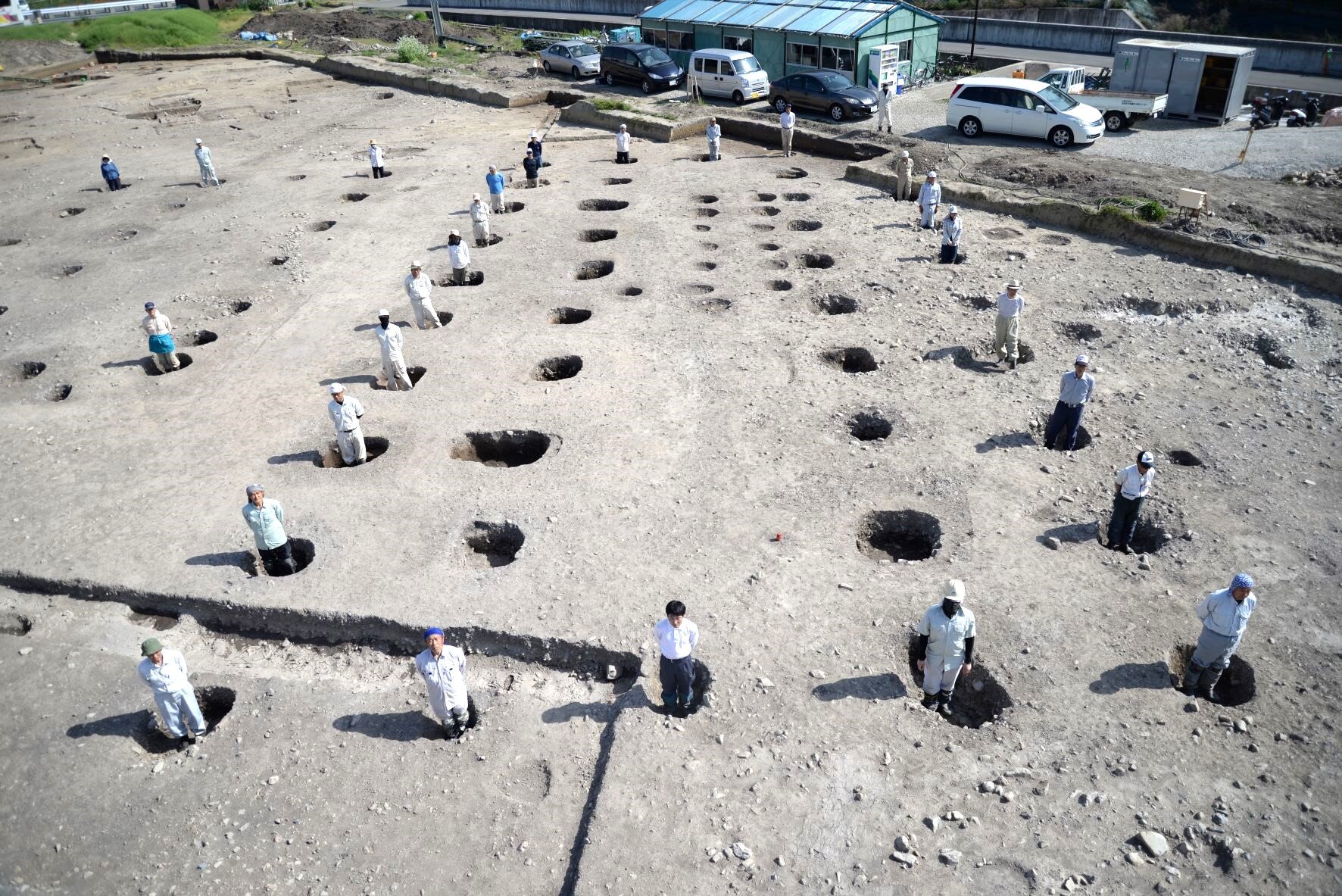 大型建物跡